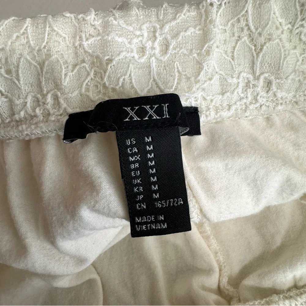 Forever 21 waist 29”